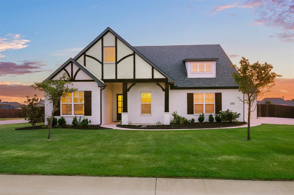 8908 Lazy Oak Drive