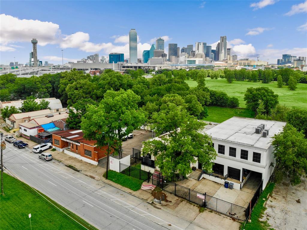 Riverfront - Commercial Sale