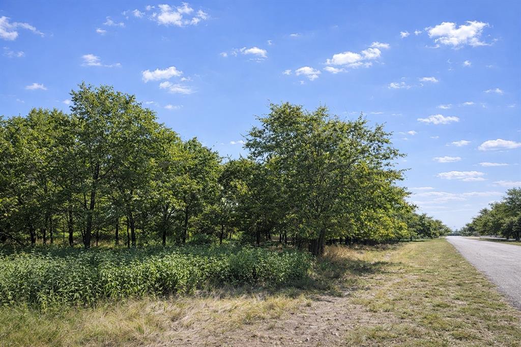 Pyramid Acres Sub - Land