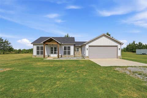 Photo of 237 Gun Club Road, Denison, TX 75021 (MLS # 21354305)