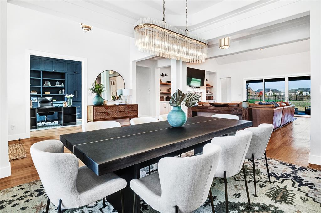 4909 Cheshire Lane