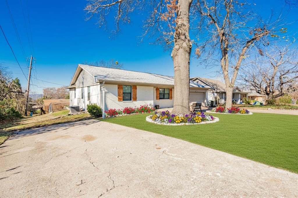 508 Rogers Way