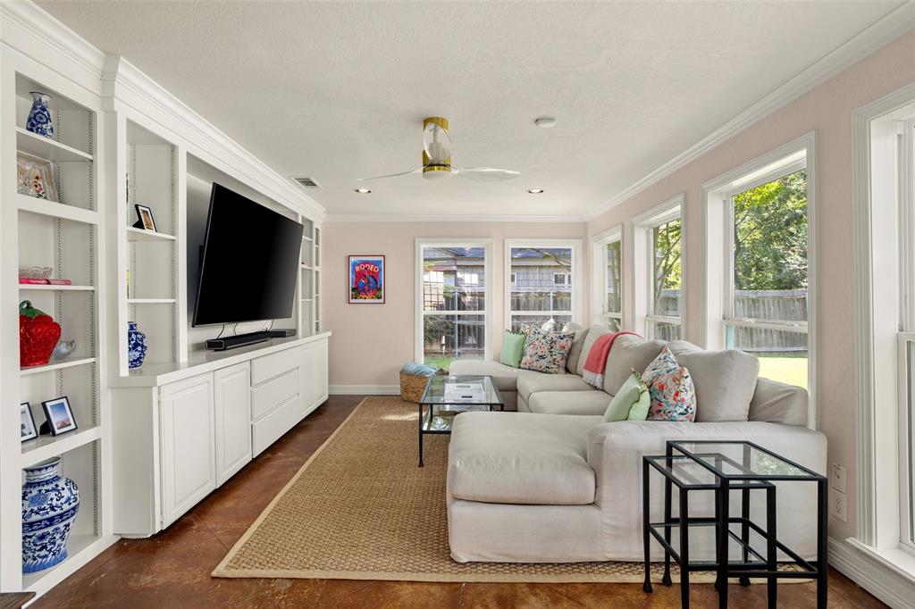 Ridglea North - Residential