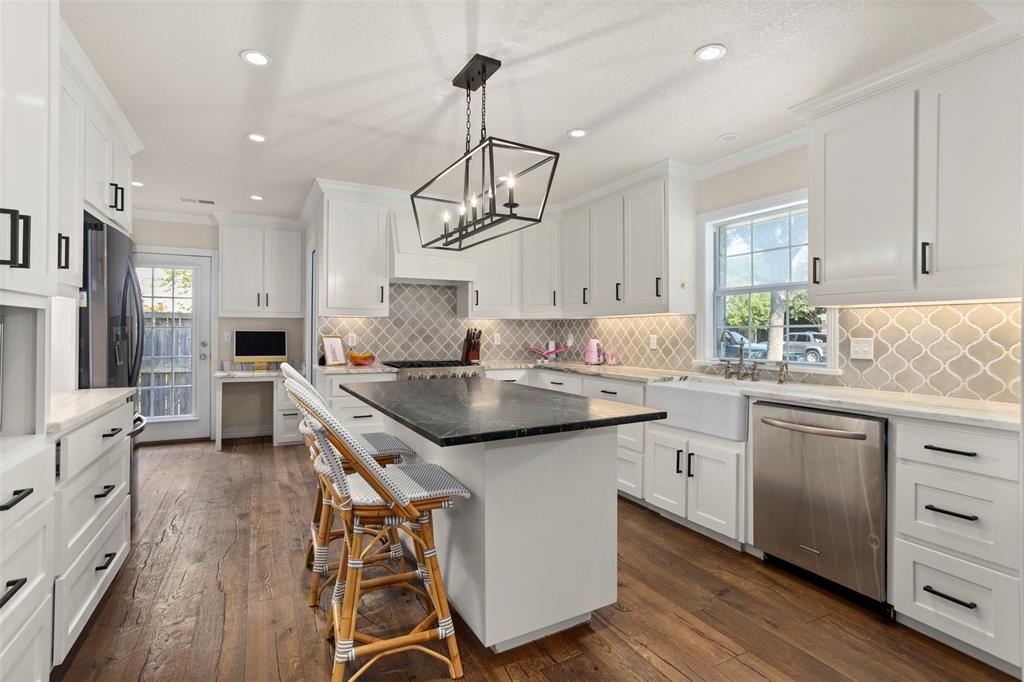 Ridglea North - Residential