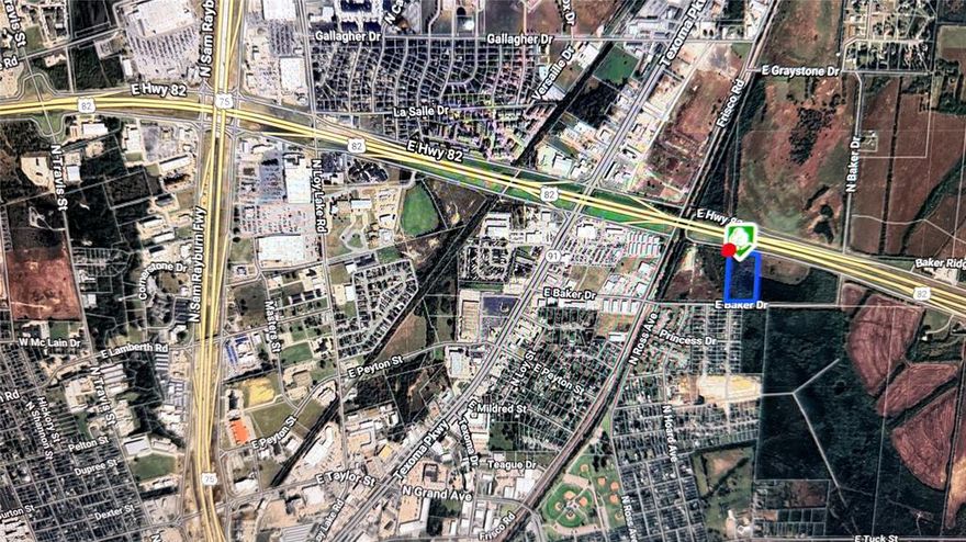 A prime location for investment or development inside the city limits of Sherman, TX. This property has Highway frontage. The seller is splitting 6.5 Acres from 19.17 ac parcel and seller is flexible on split acreage. There are some utilities already in place and a water main is in close proximity on N Frisco Road. This property has great potential for future growth would be the perfect opportunity for a developer. Property is zoned for commercial. Seller will entertain all offers and Seller Financing available