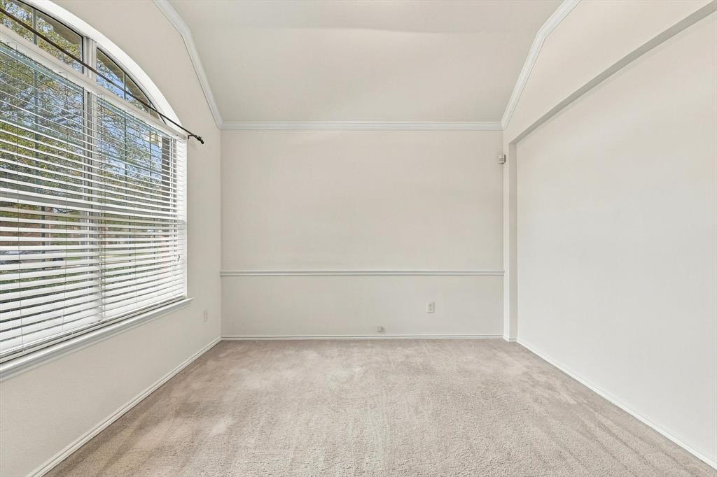 6432 Barstow Lane