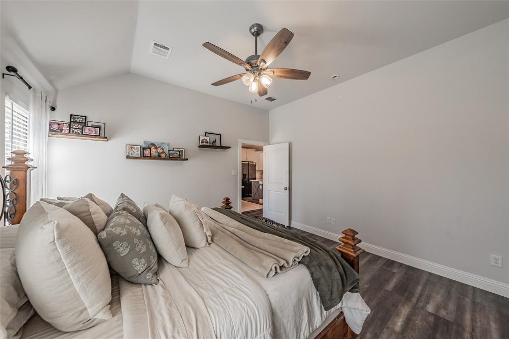 Mustang Crk - Residential