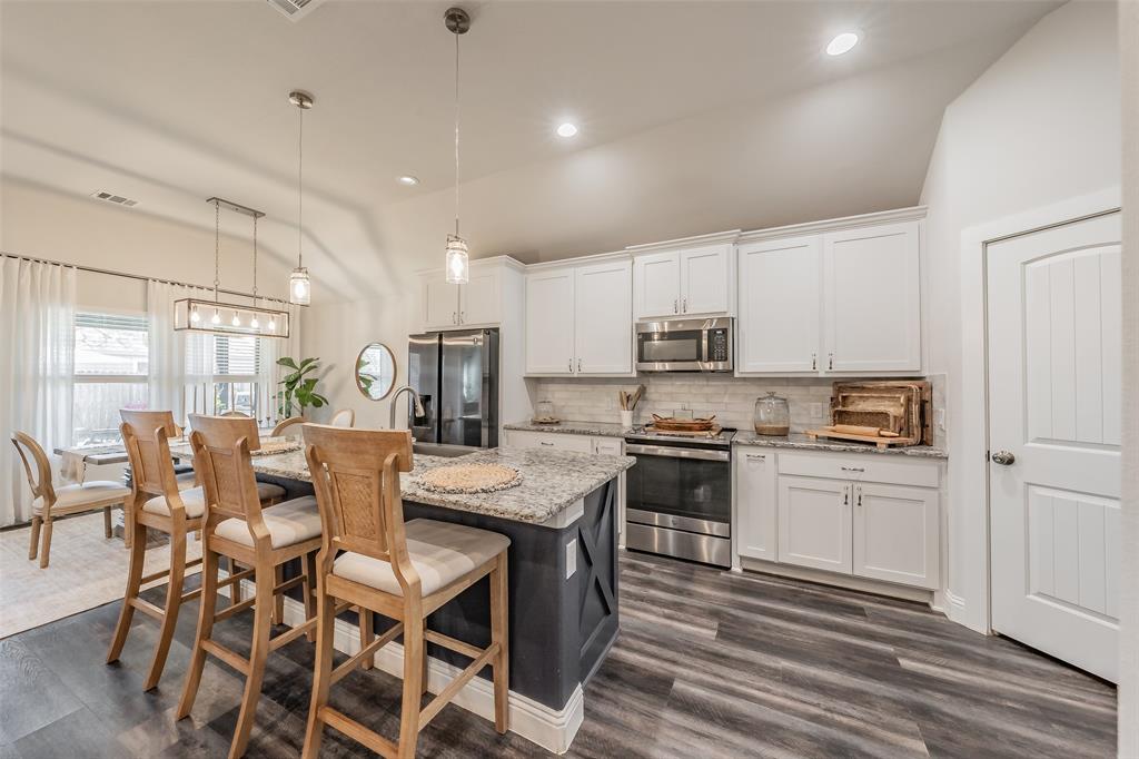 Mustang Crk - Residential