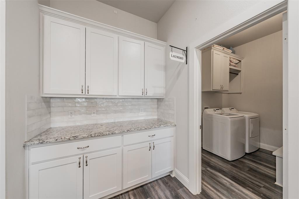 Mustang Crk - Residential