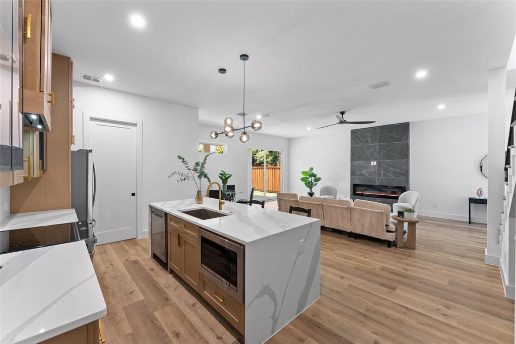 Rochester Park - Residential