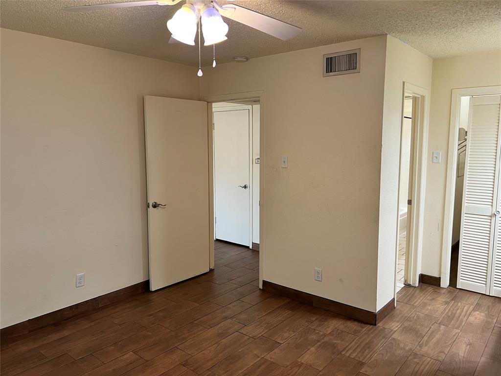 River Oaks Condos - Residential Lease