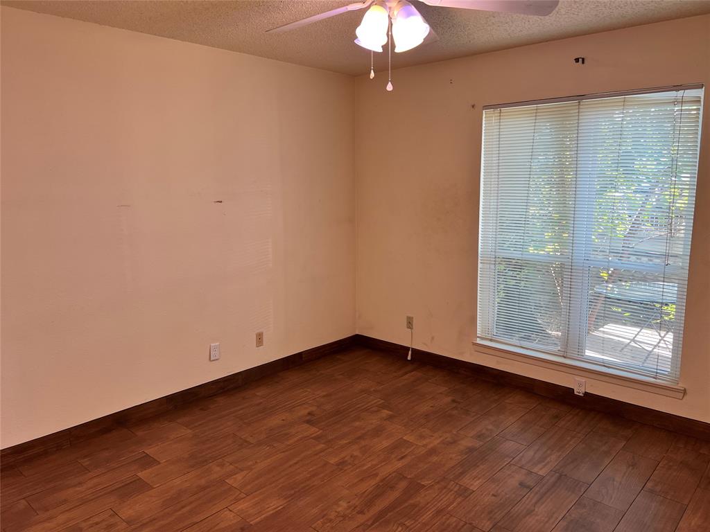 River Oaks Condos - Residential Lease