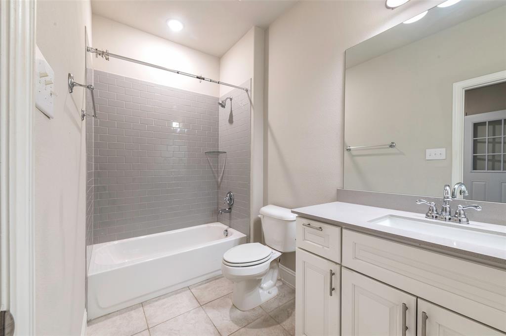 Gables At Ohio - Residential Lease