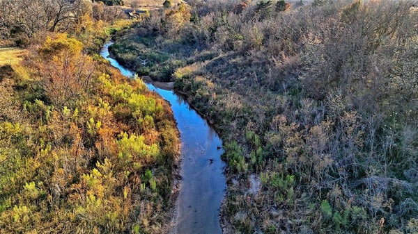 ADDRESS PRIVATE, SAINT JO, TX 76265 - Image ccbbb0aa47ab35af010c8be36474aa05/880616258