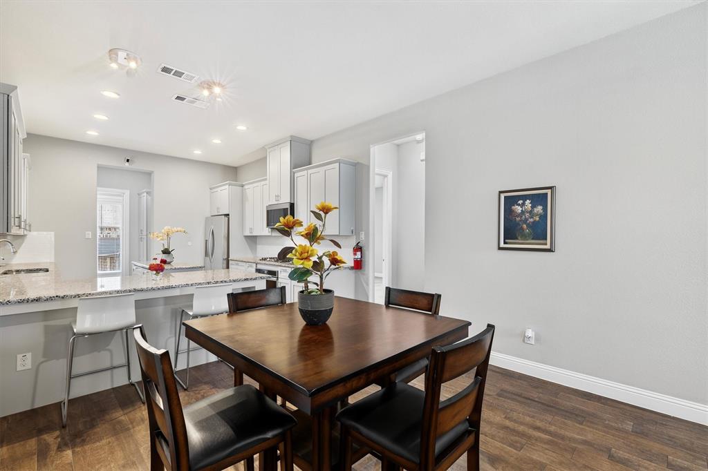 8226 Natchez Trail