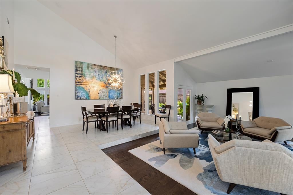 4203 Brooktree Lane