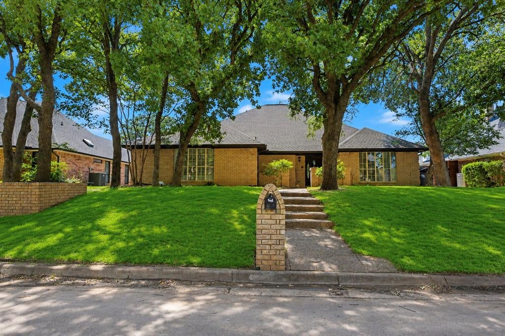 4504 Lake Park Drive