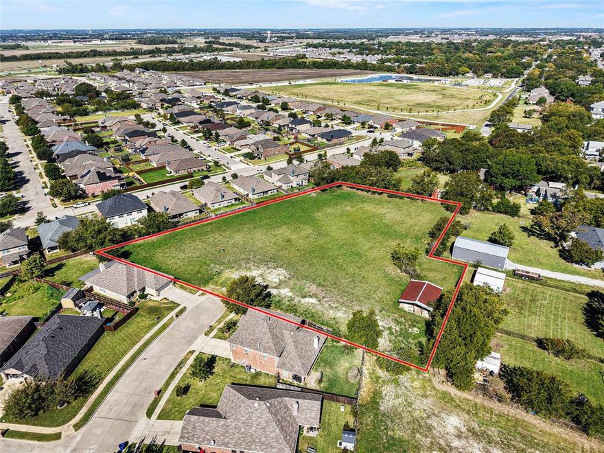 PRIME LOCATION, EXCELLENT GROWTH POTENTIAL AND READY TO BUILD - THIS IS AN OPPORTUNITY YOU DON'T WANT TO MISS!
 This 1.8 acre property zoned for 6 residential lots, offering endless potential for developers and investors. Perfectly situated in one of Van Alstyne's fast growing and highly desirable areas, this parcel is ready for your next residential project. With Zoning and platt already in place, you can move forward quickly and bring your visions to life.