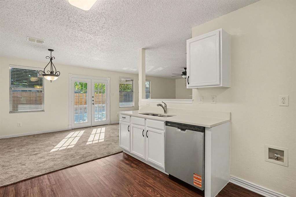 1404 Sunflower Court