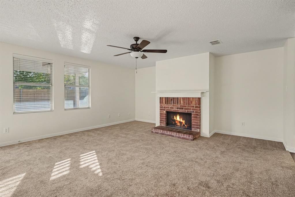 1404 Sunflower Court
