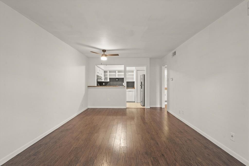 5305 Fleetwood Oaks Drive 274