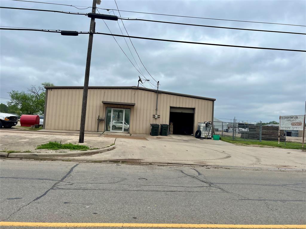 Texas & Pacific Add - Commercial Sale