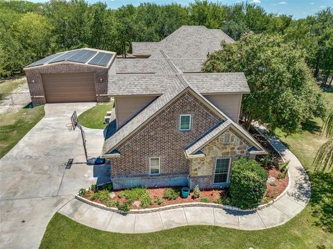 109 Antler Ridge Court Azle TX 76020