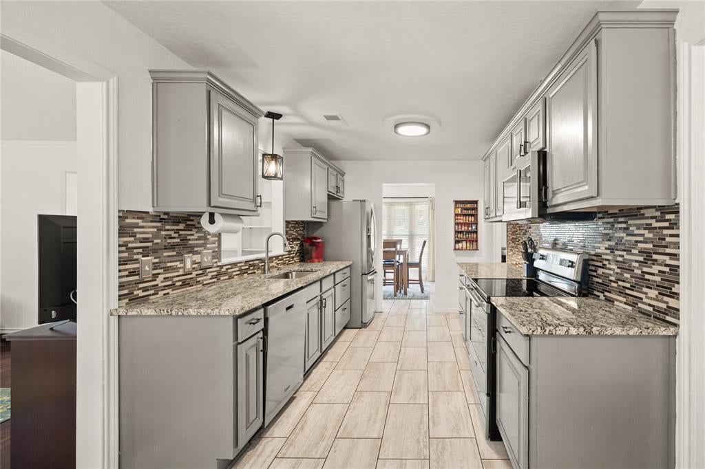 5710 Valley Ridge Court