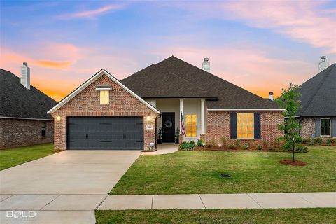 Photo of 304 Prien Lake Loop, Bossier City, LA 71111 (MLS # 21240216)