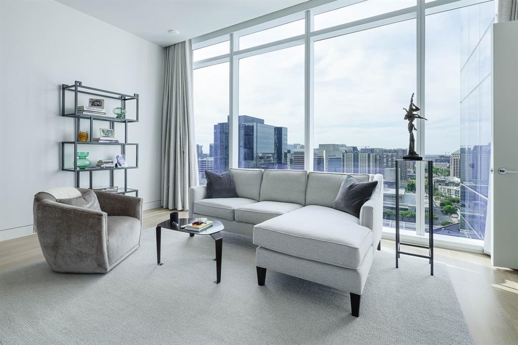 HALL Arts Residences - Residential