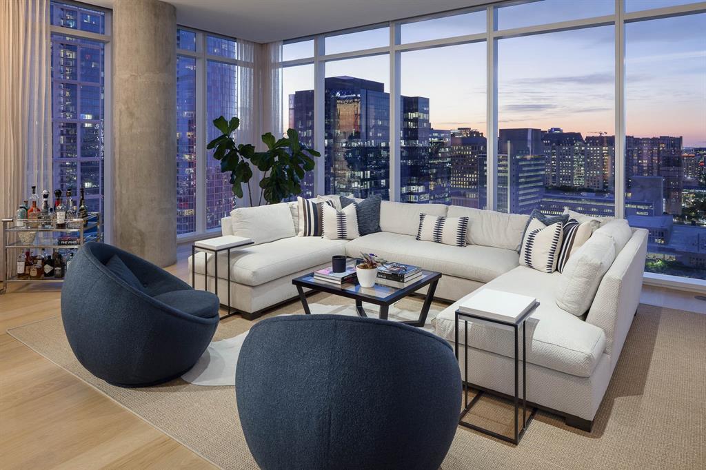 HALL Arts Residences - Residential