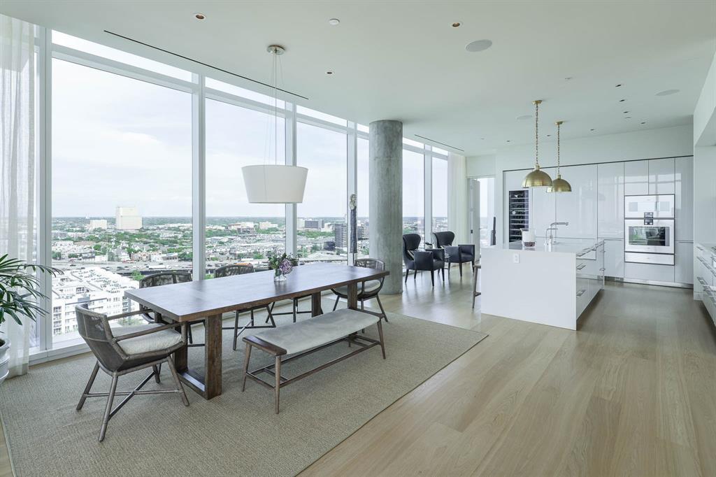 HALL Arts Residences - Residential