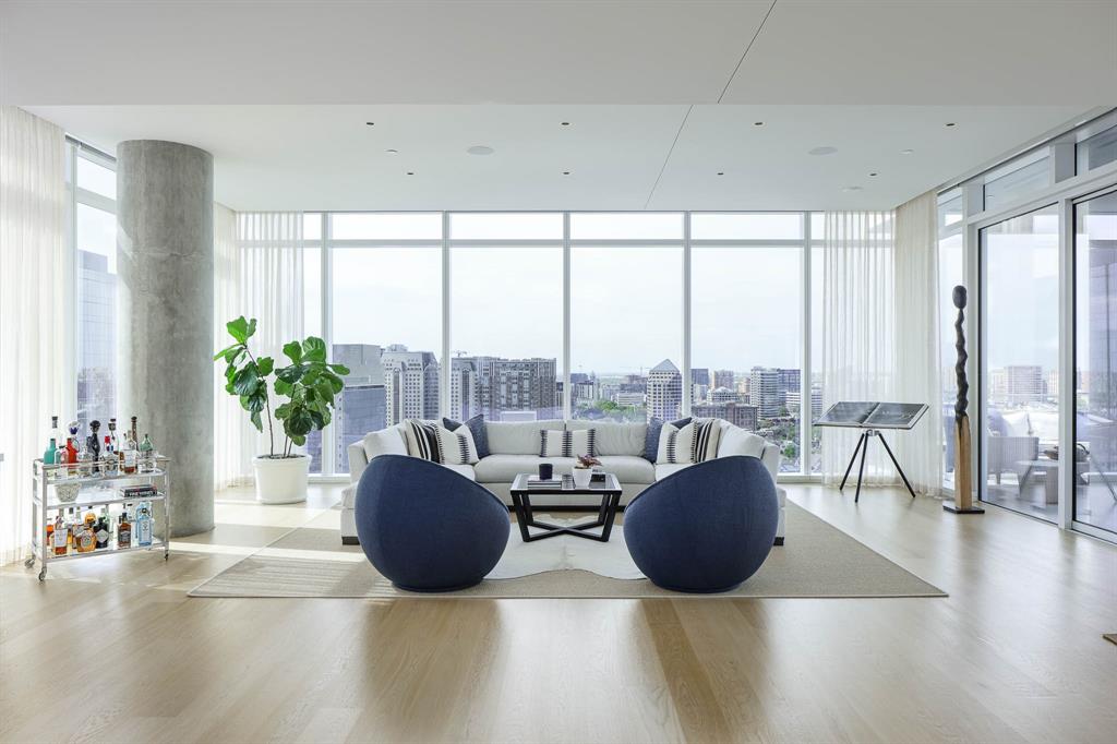 HALL Arts Residences - Residential