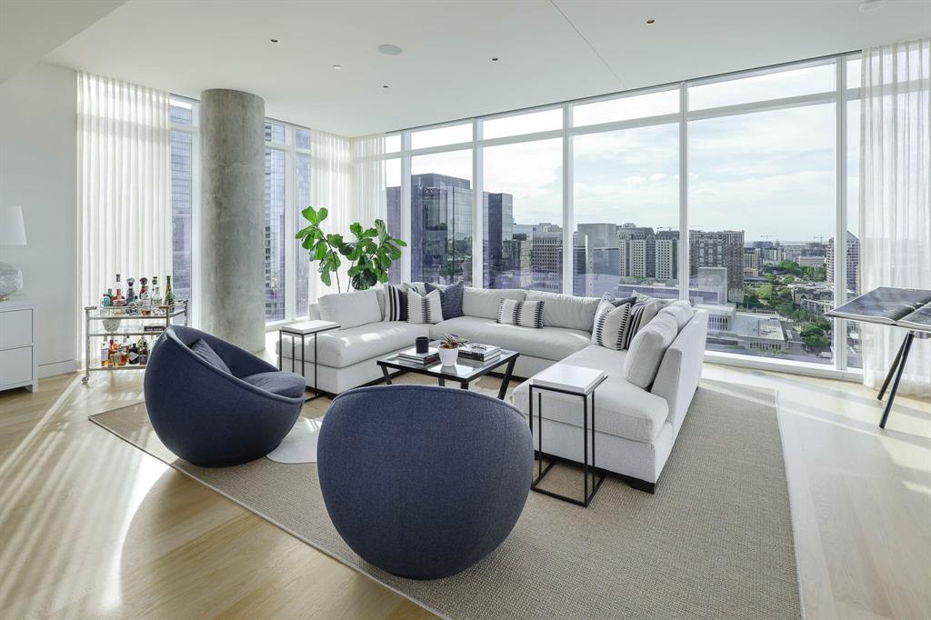 HALL Arts Residences - Residential