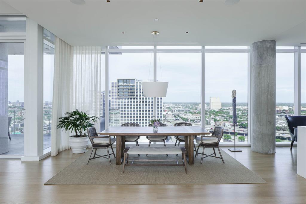 HALL Arts Residences - Residential