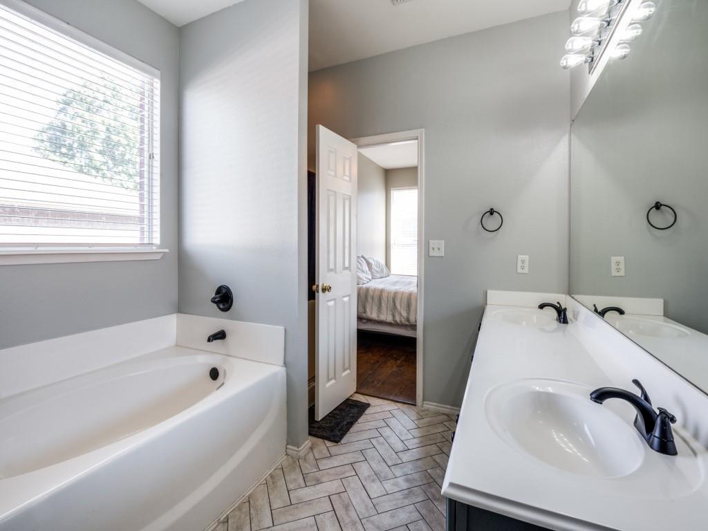 Corinthian Palisades Sec Two - Residential