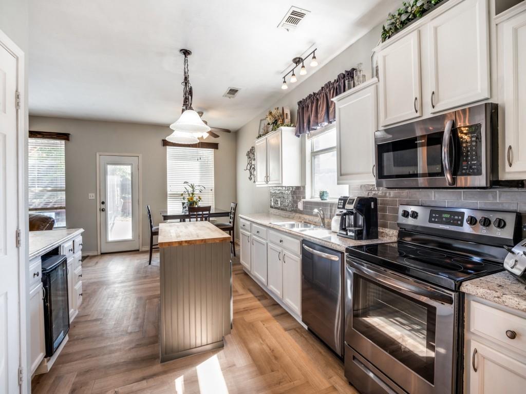 Corinthian Palisades Sec Two - Residential