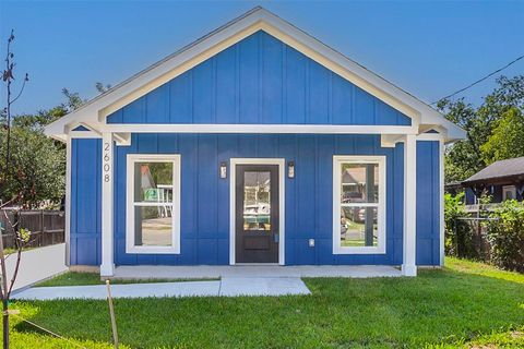 2608 Cleveland Avenue Waco TX 76711