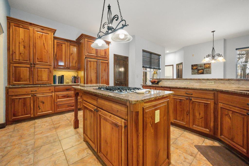 1720 Mistletoe Drive