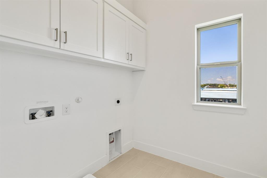 Sapphire Bay - Residential