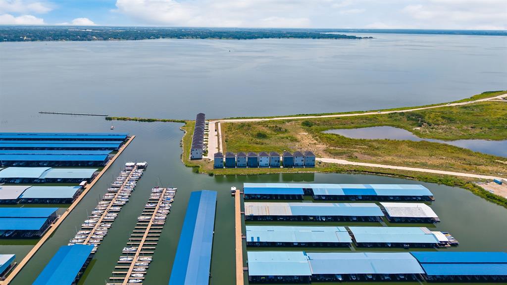 Sapphire Bay - Residential