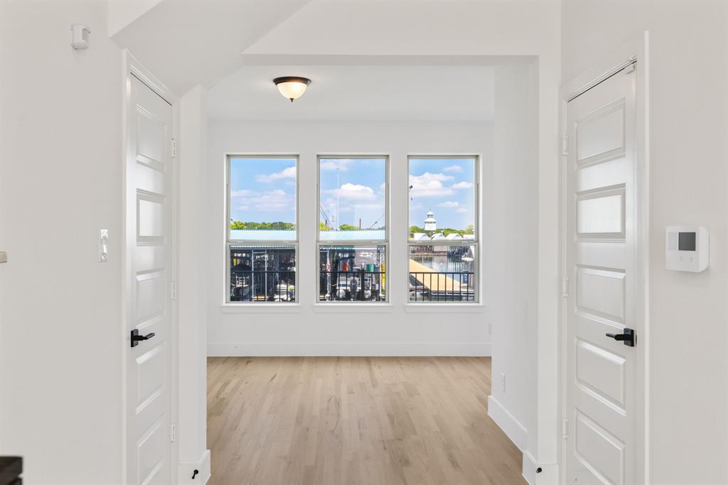 Sapphire Bay - Residential