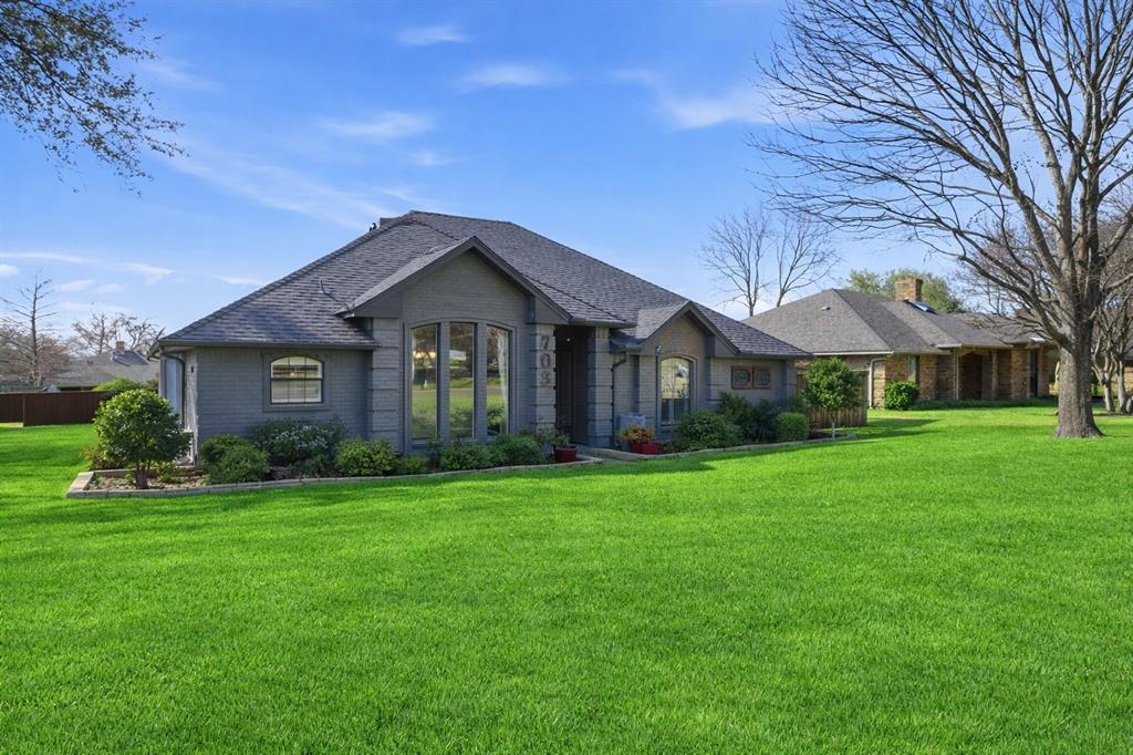 703 Lake Meadows Court