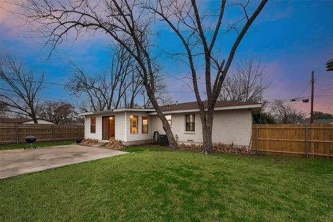 A home in Kaufman