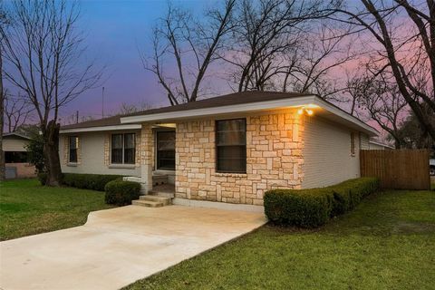 A home in Kaufman