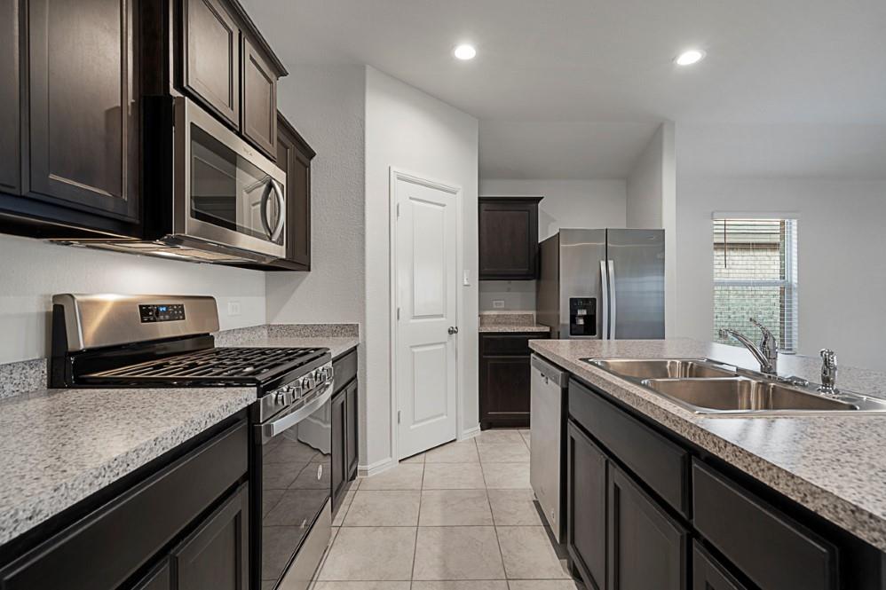 The Parks of Alvarado - Grove - Residential