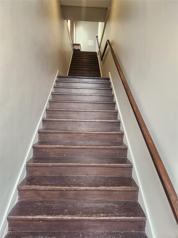 O T Ennis - Residential Lease