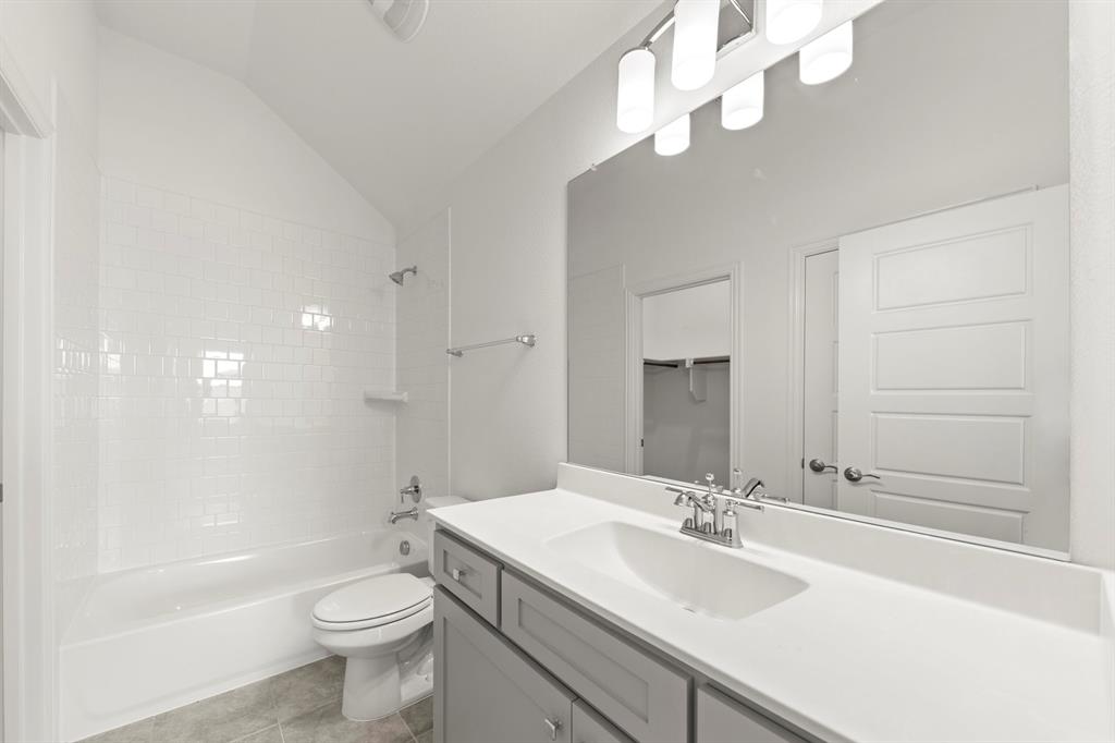 Trinity Falls 60 - Residential