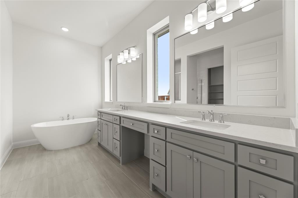 Trinity Falls 60 - Residential