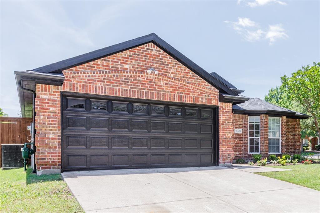 15525 Western Trail